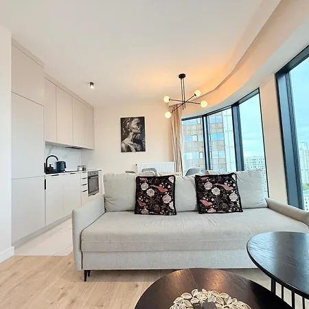 Apartment Level Of L U X Ur Y Panorama Xix *