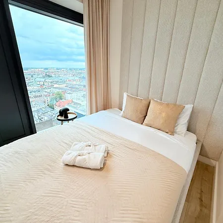 Level Of L U X Ur Y Panorama Xix * Katowice